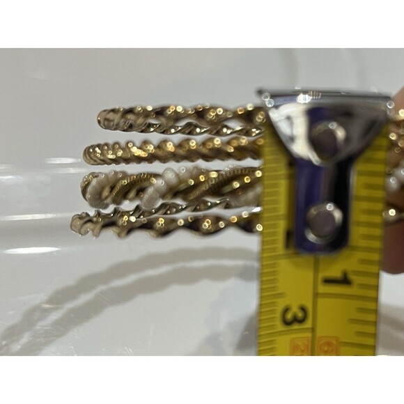 Set Of 4 VTG Rope Twist Gold Tone Bangle Bracelets Solid Stacking Estate - Picture 10 of 10